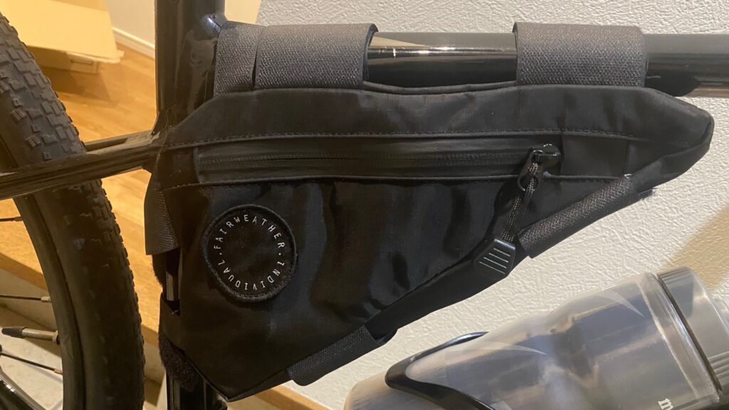 FAIRWEATHER/corner bag black
